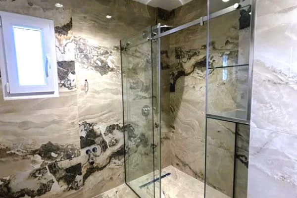 Appartamento in vendita a Tirana 2+1, Vuoto