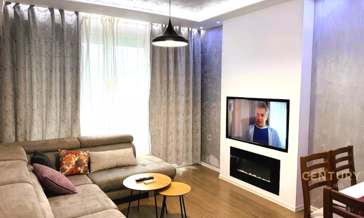 Shtepi me qera Apartament ne Tirane, 2+1, Mobilimi E mobiluar, Pagesa 800  Euro.