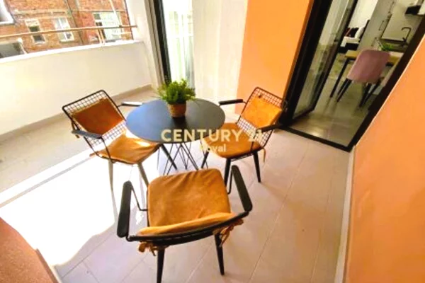 Appartamento in affitto a Tirana 1+1, Arredato