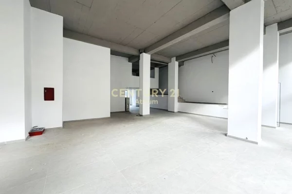 Ambient Komercial me Qira tek Shkolla Niket Dardani, Tirane