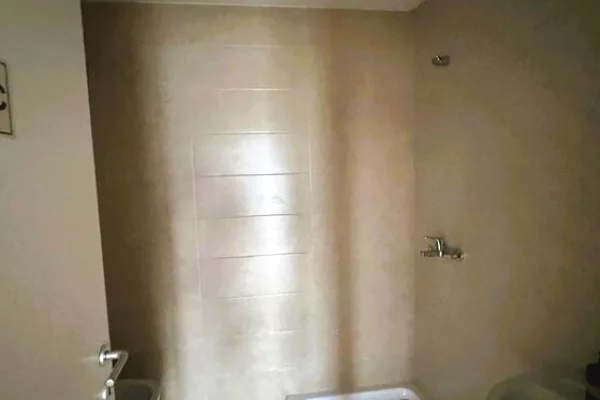 Ambient biznesi me qera 3+1 ne Tirane - 800 Euro