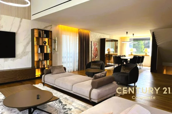 Villa di lusso in affitto a Tirana 6+1, Arredato