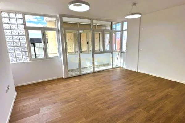 Shtepi ne shitje 2+1 ne Tirane - 218,000 Euro