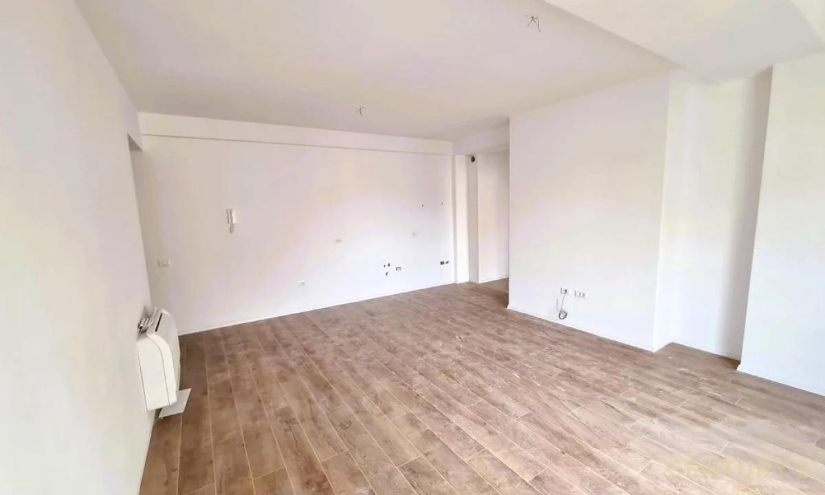 Appartamento in affitto a Tirana 1+1, Arredato