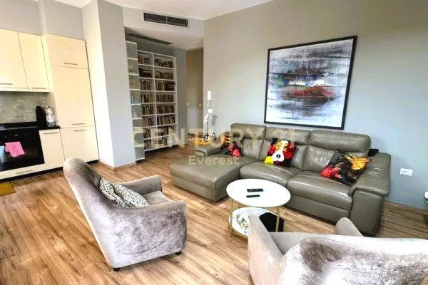 SHITET  APARTAMENT 2+1+2 + POST PARKIMI TEK FARMACIA 10