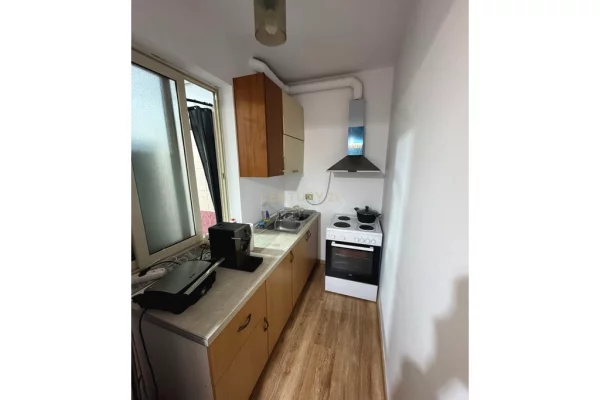 Shtepi me qera Apartament ne Tirane, 1+1, Mobilimi E mobiluar, Pagesa 500  Euro.