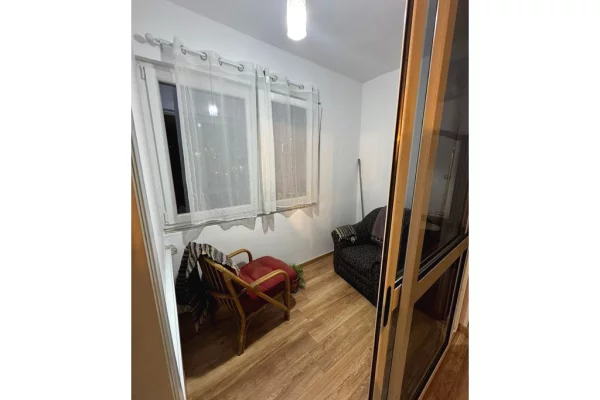 Shtepi me qera Apartament ne Tirane, 1+1, Mobilimi E mobiluar, Pagesa 500  Euro.