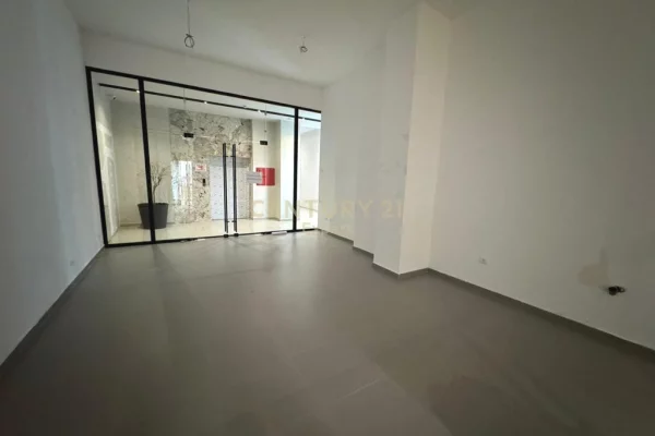 Ambient biznesi me qera 1+1 ne Tirane - 1,200 Euro