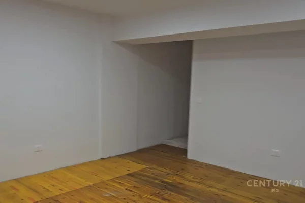 Ambient biznesi me qera 1+1 ne Tirane - 630 Euro