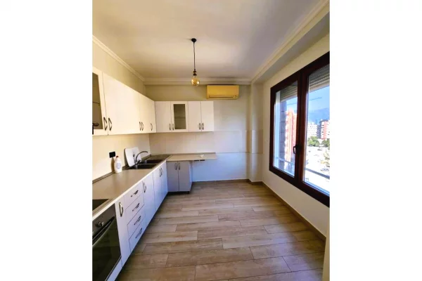 Ambjent per zyra prane kompleksit Delijorgji