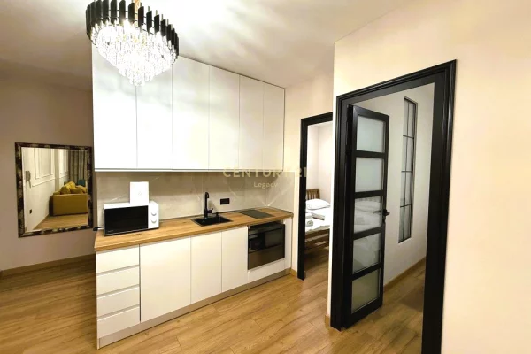 Shtepi me qera Apartament ne Tirane, 2+1, Mobilimi E mobiluar, Pagesa 850  Euro.