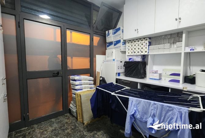 Shitet Dyqan Stadiumi Dinamo 