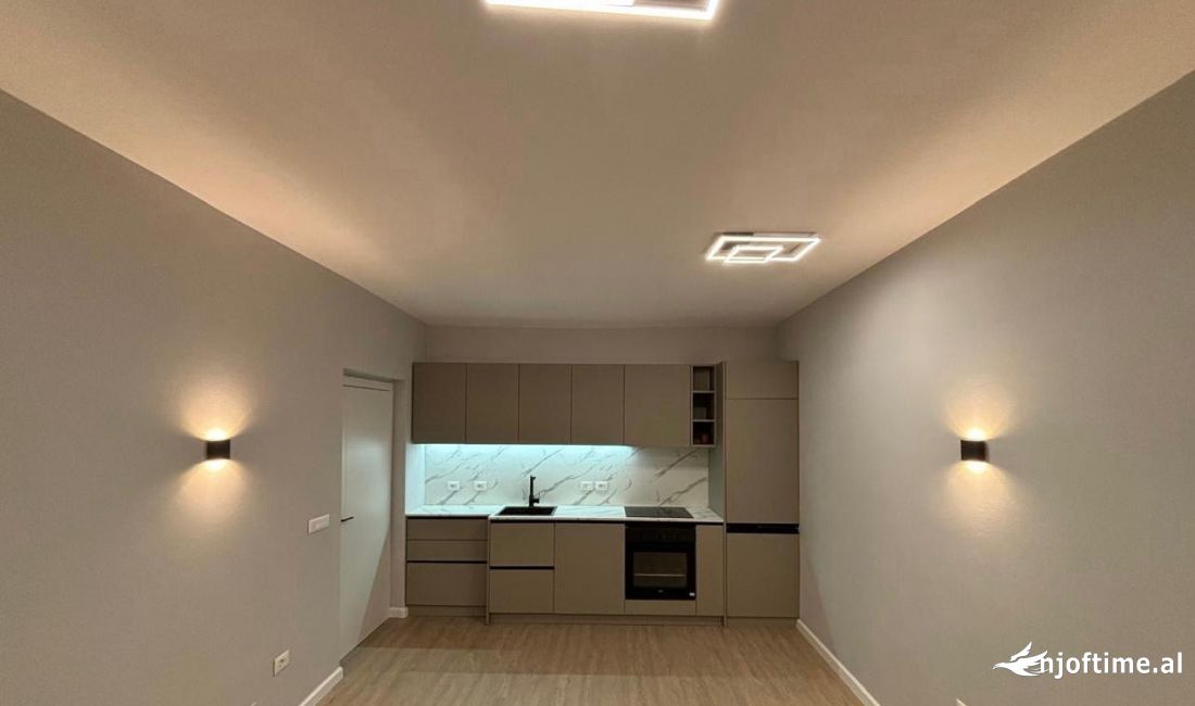 Apartament me qera 2+1 Bllok 