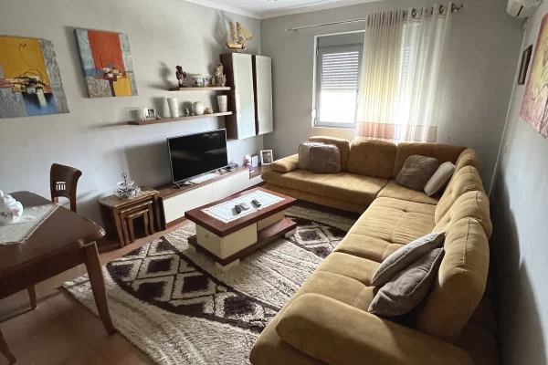 Casa in vendita 2+1 a Tirana - 100,000 Euro