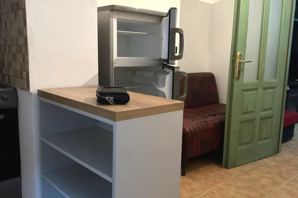 Shtepi me qera Apartament ne Tirane, 1+1, Mobilimi E mobiluar, Pagesa 45,000  Leke.