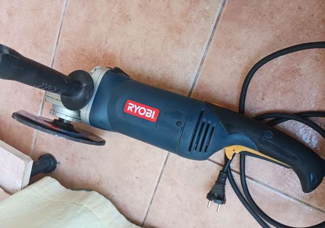 Working Tools in Tirana - 100 Euro