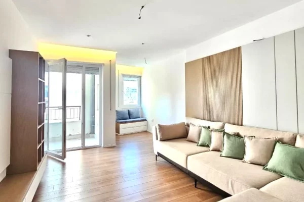 Shtepi ne shitje 2+1 ne Tirane - 275,000 Euro