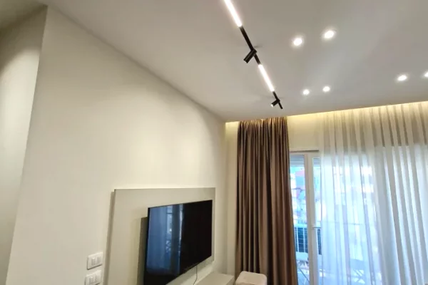 Shtepi me qera Apartament ne Tirane, 1+1, Mobilimi E mobiluar, Pagesa 600  Euro.