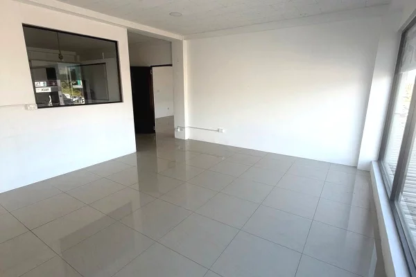 🏢✨ Ambient Biznesi 3 Katesh me Qira tek Brryli – Prane Klinikes Iraniane 🔥