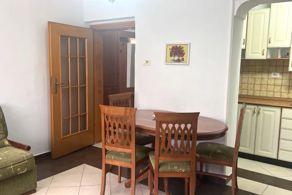 Jepet me qira Apartament 1+1 📍Rruga e Kavajes