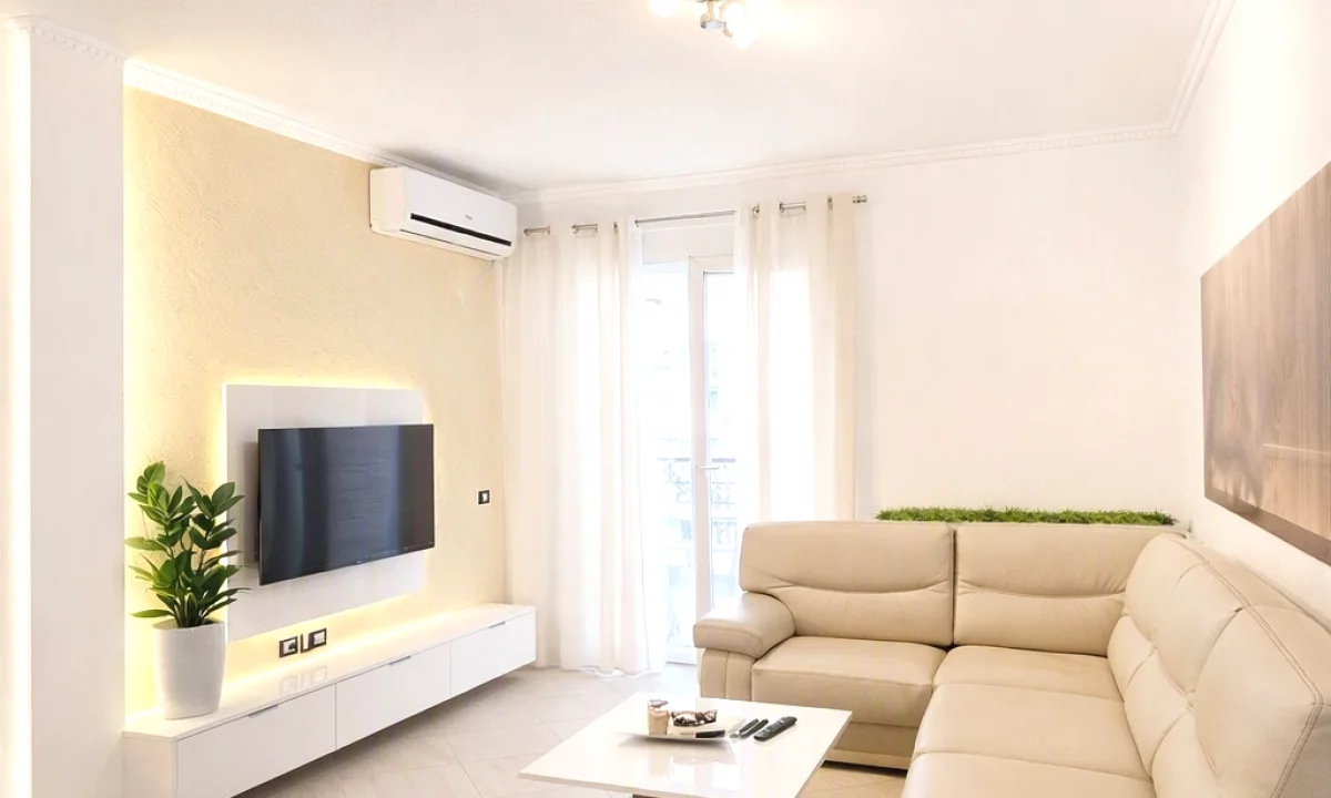 Shtepi me qera Apartament ne Tirane, 2+1, Mobilimi E mobiluar, Pagesa 700  Euro.