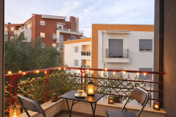 Shtepi me qera Apartament ne Tirane, 2+1, Mobilimi E mobiluar, Pagesa 700  Euro.