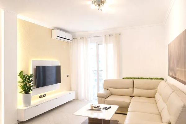 Shtepi me qera 2+1 ne Tirane - 700 Euro