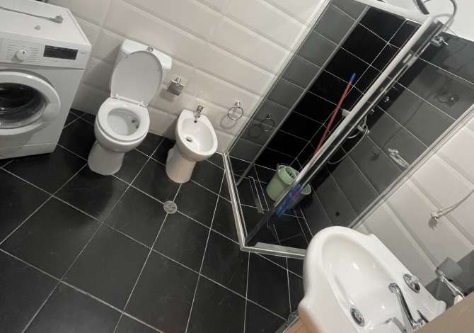 Shtepi me qera Apartament ne Tirane, 1+1, Mobilimi E mobiluar, Pagesa 500  Euro.