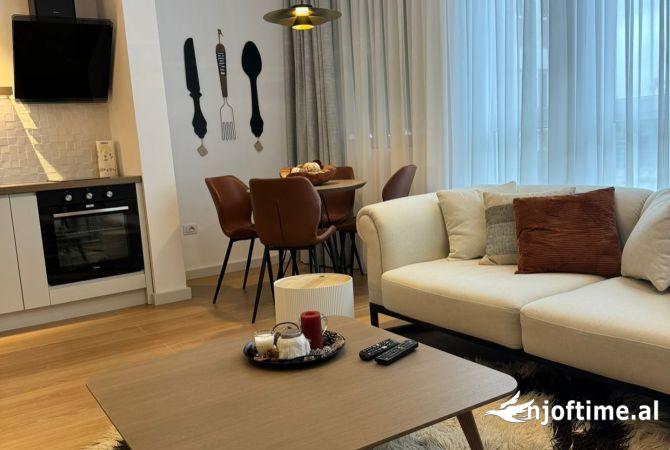 Shtepi ne shitje Apartament ne Pogradec, 1+1, Mobilimi E mobiluar, Pagesa 94,000  Euro.