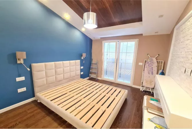 Apartment for rent in Tirana 3+1, Emty