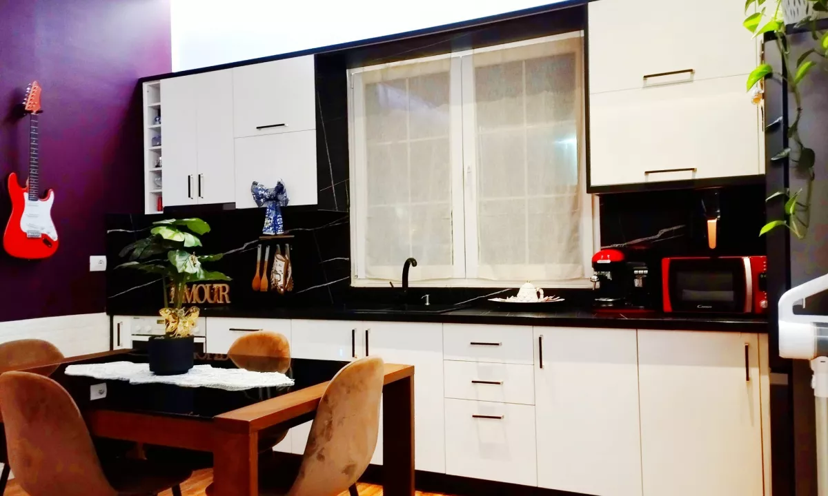 Shtepi me qera Apartament ne Tirane, 2+1, Mobilimi E mobiluar, Pagesa 600  Euro.