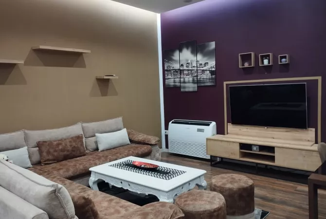 Shtepi me qera Apartament ne Tirane, 2+1, Mobilimi E mobiluar, Pagesa 600  Euro.