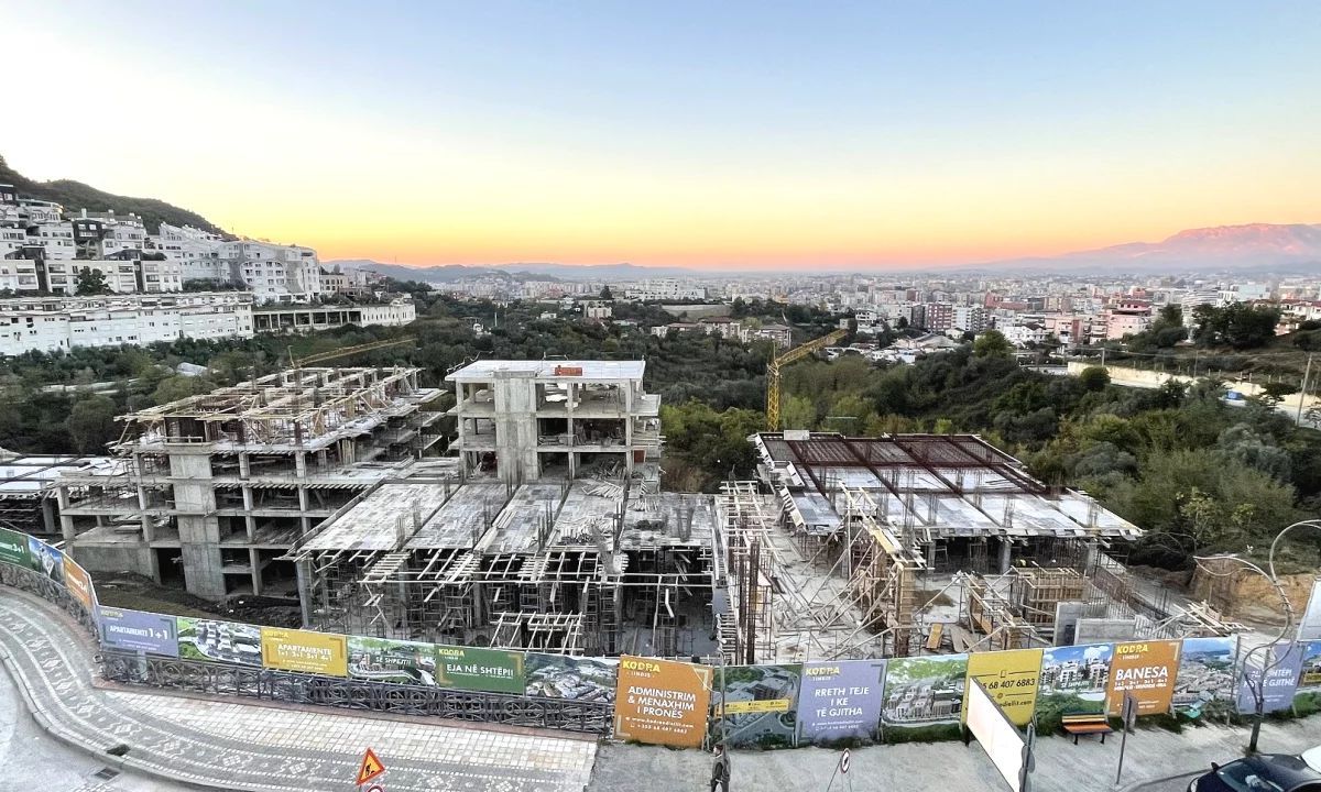 Appartamento in vendita a Tirana 2+1, Vuoto