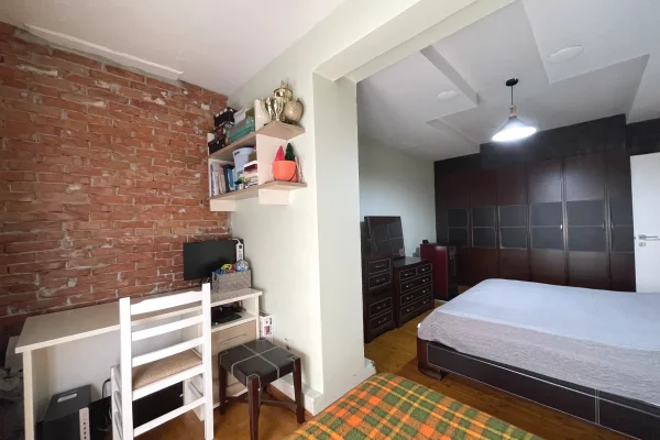 Appartamento in vendita a Tirana 2+1, Arredato