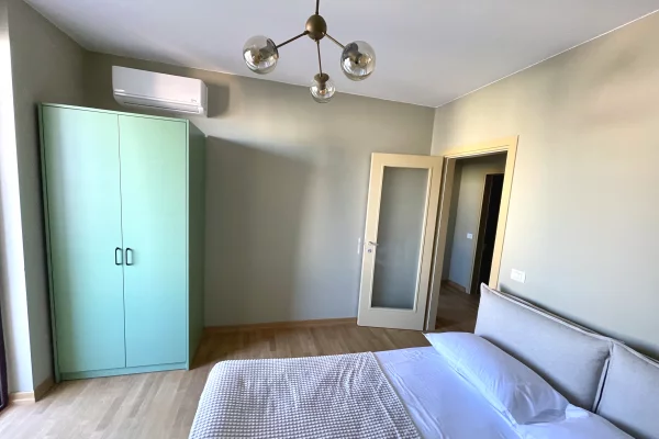 Shtepi me qera Apartament ne Tirane, 1+1, Mobilimi E mobiluar, Pagesa 650  Euro.