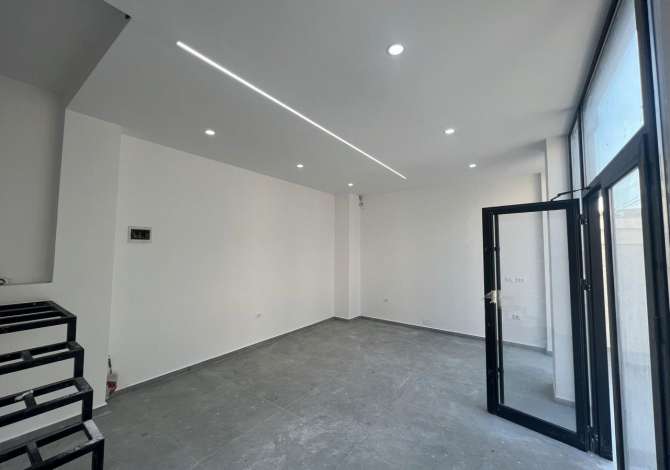 Ambient biznesi me qera 1+1 ne Tirane - 300 Euro