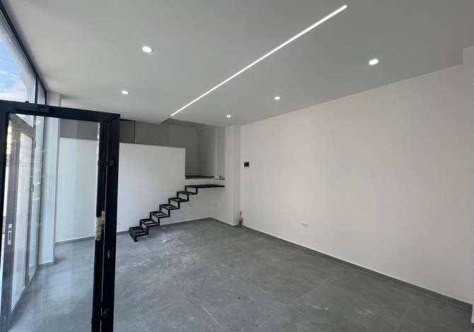 Ambient biznesi me qera 1+1 ne Tirane - 300 Euro