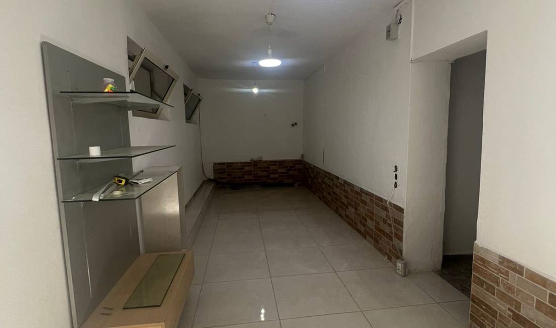 AMBIENT BIZNESI  MYSLYM SHYR (VR004)