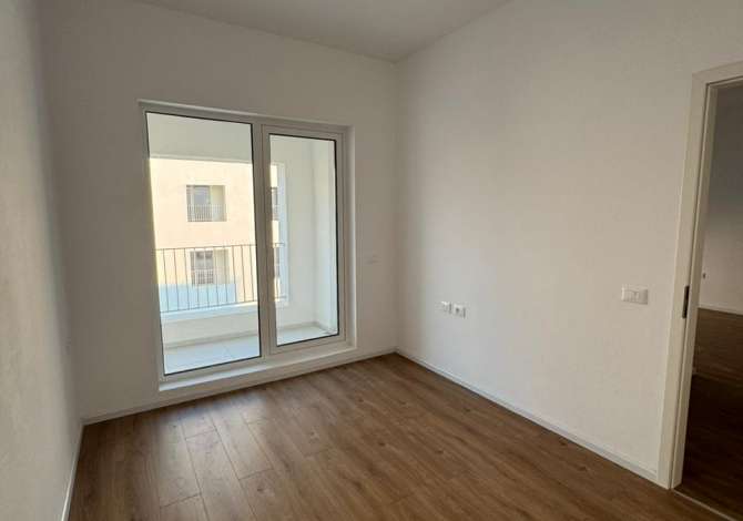 AMBIENT BIZNESI ME QERA ALI DEMI (VR008)