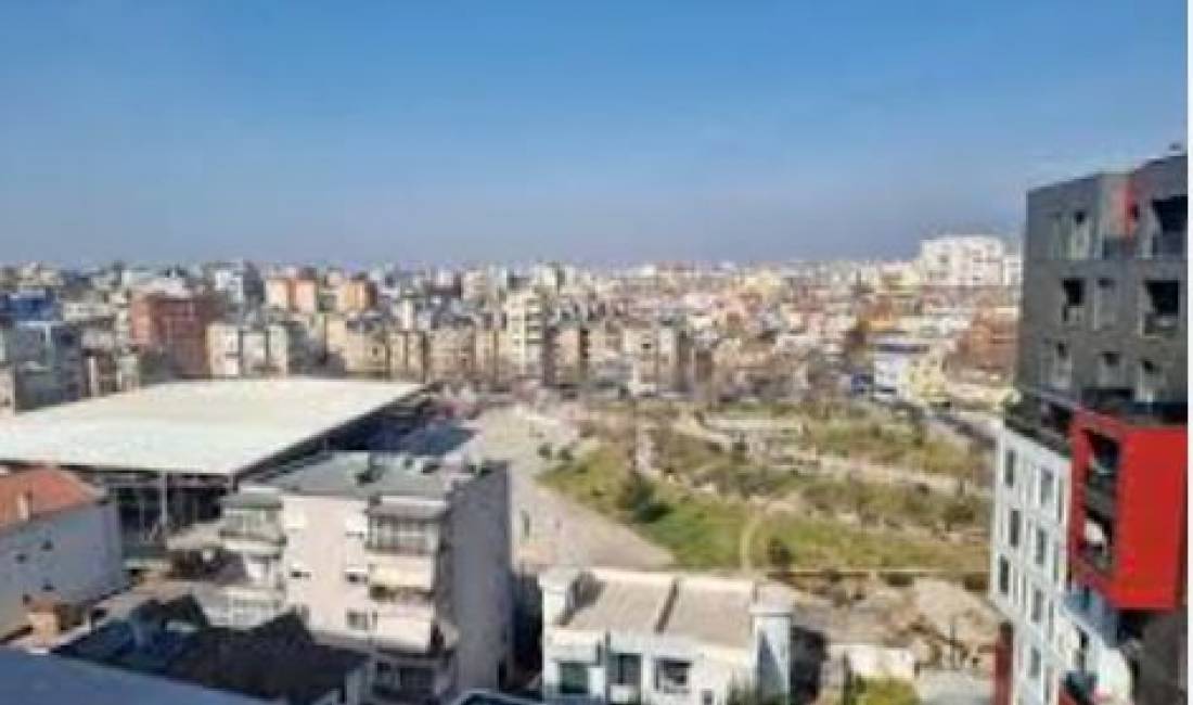  Magazine open space me qera Kombinat