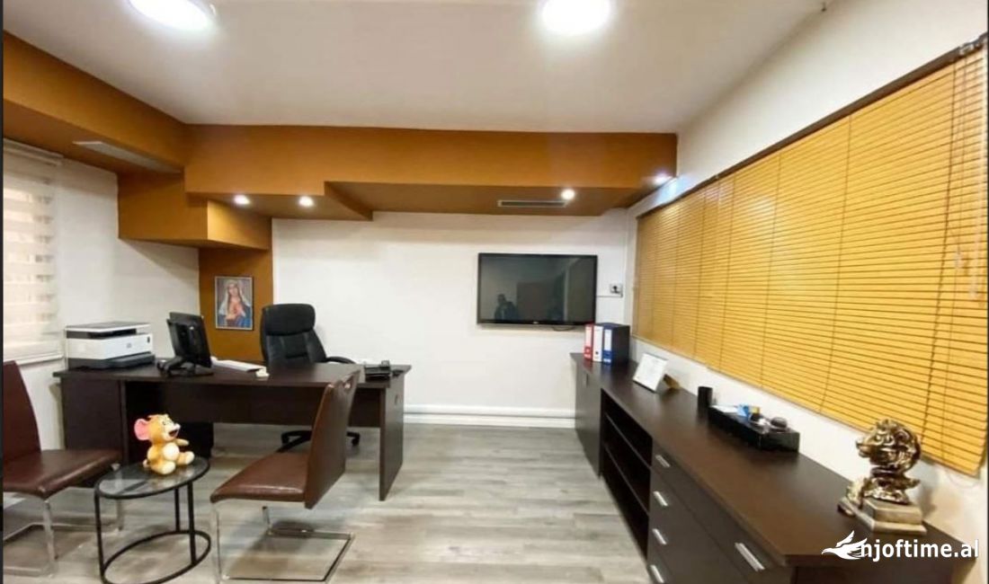 Ambient biznesi per zyra - Bllok (VR111)