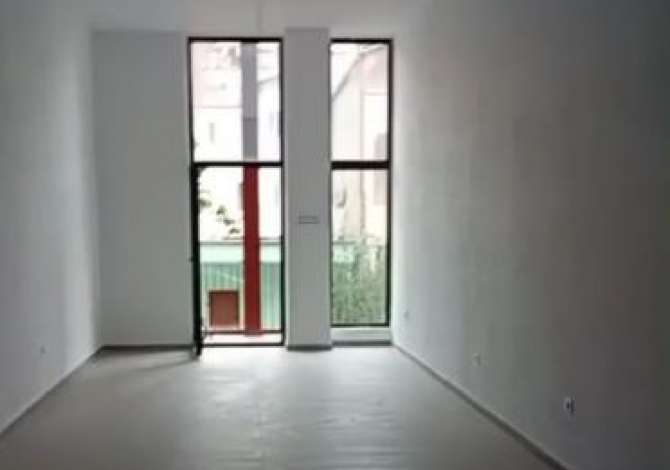 Business Property for Rent 1+1 in Tirana - 1,300 Euro