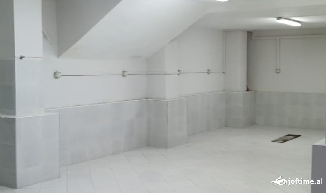 Ambient Biznesi me Qera - Ish Nisharaku (VR111)