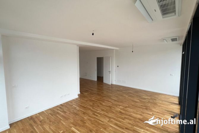 Business Property for Rent 3+1 in Tirana - 1,500 Euro