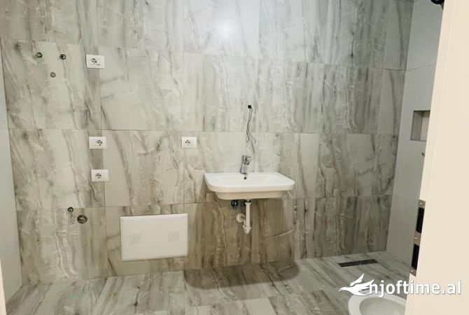 Ambient biznesi  3+1 Jordan Misja - (VR002)