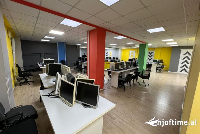  Ambient biznesi me qera - Selvia (VR111)