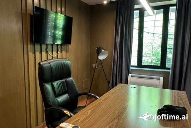 Business Property in Sale 3+1 in Tirana - 200,000 Euro