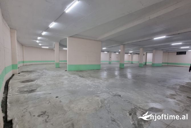 Ambient biznesi me qera - Kombinat (VR111)