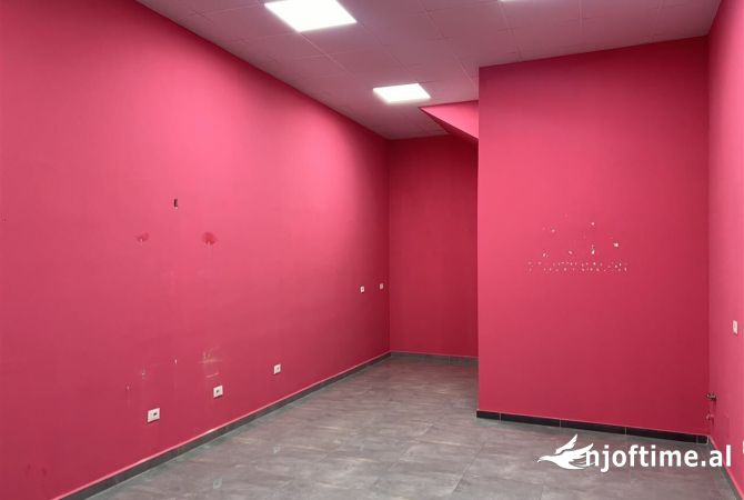 Ambient Biznesi me Qera Open Space -  Yzberisht  (VR004)