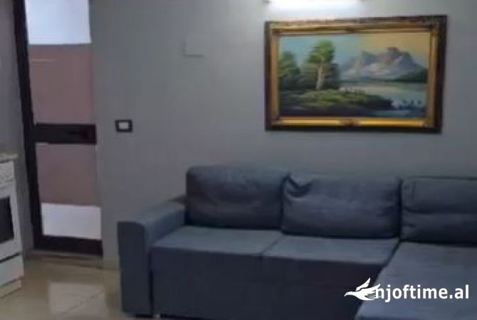 Shtepi me Qera 1+1 - Ali Dem  (VR007)